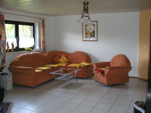WZ Couch